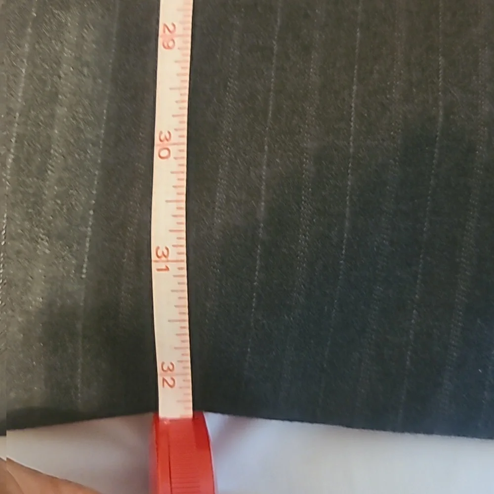 Hickey Freeman 43L 36x32 Charcoal Striped 3-Button Suit - Picture 6 of 10